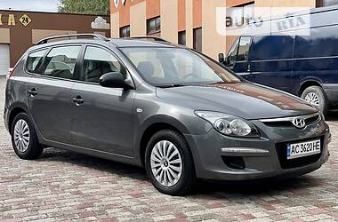 Универсал Hyundai i30 2009 в Ровно