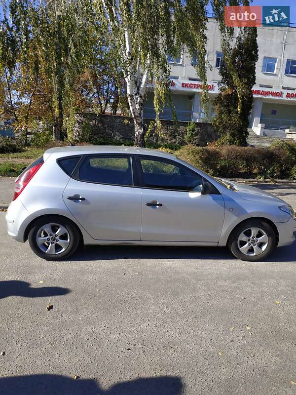 Седан Hyundai i30 2010 в Білій Церкві