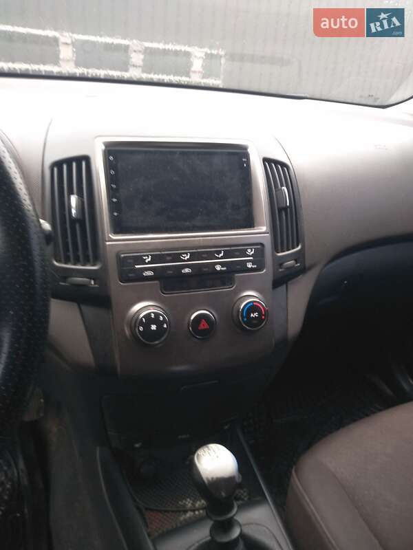 Хэтчбек Hyundai i30 2008 в Долине