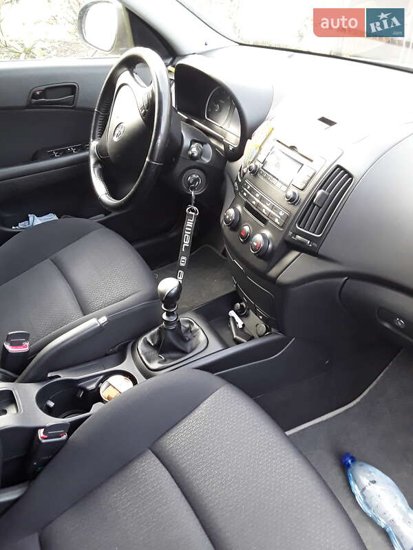 Хэтчбек Hyundai i30 2008 в Кременце