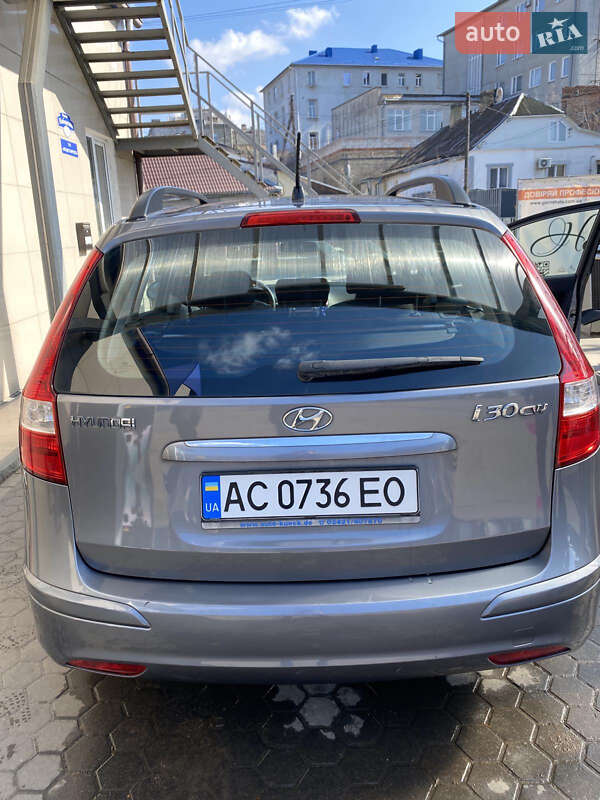 Універсал Hyundai i30 2011 в Луцьку
