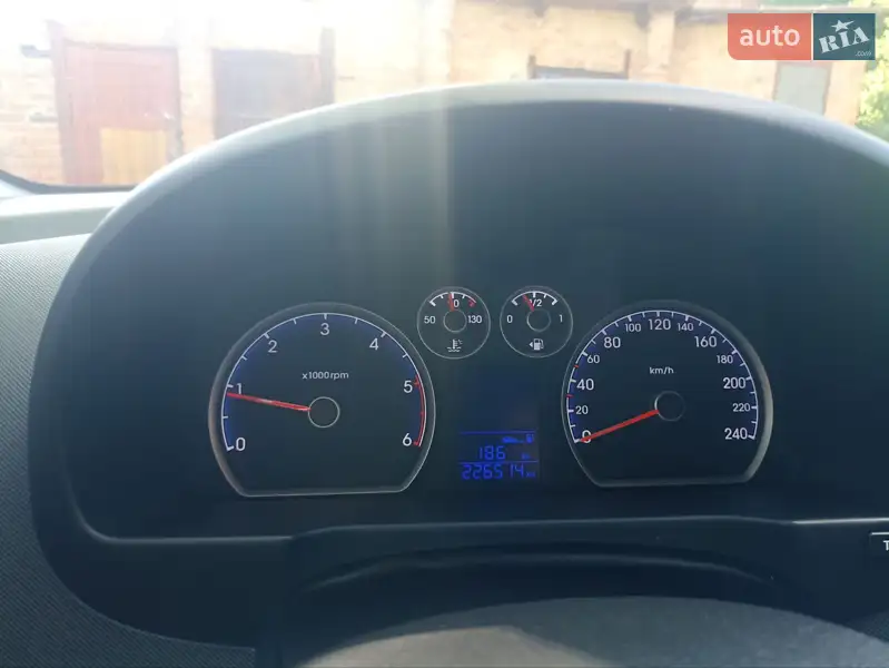 Hyundai i30 2012 VIN TMADB81SACJ096921 фото оголошення 2 з 62