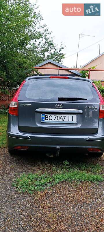 Універсал Hyundai i30 2010 в Олександрівці (Краматорського району)