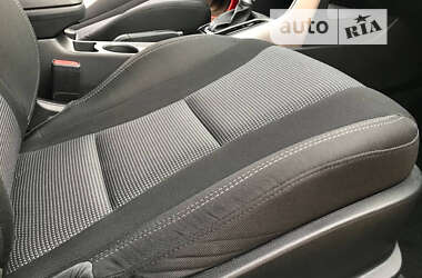 Хэтчбек Hyundai i30 2013 в 