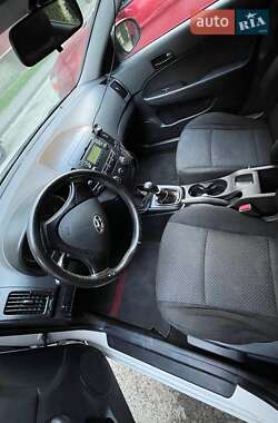 Хетчбек Hyundai i30 2011 в 