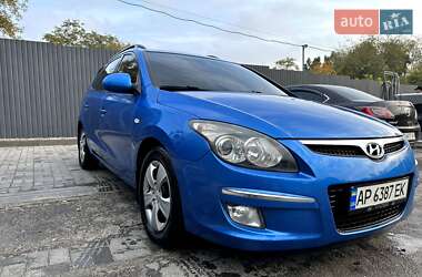 Універсал Hyundai i30 2010 в Запоріжжі