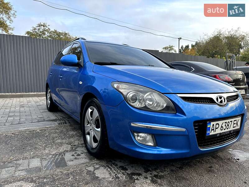 Універсал Hyundai i30 2010 в Запоріжжі