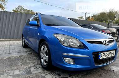 Універсал Hyundai i30 2010 в Запоріжжі