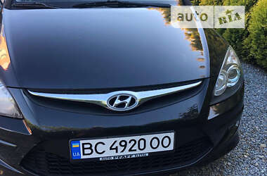 Хэтчбек Hyundai i30 2011 в Овруче