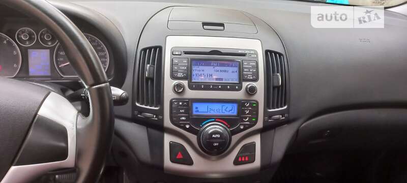 Универсал Hyundai i30 2008 в Тернополе