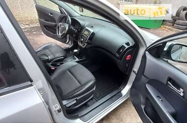 Универсал Hyundai i30 2008 в Тернополе