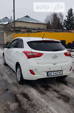 Хэтчбек Hyundai i30 2014 в Львове