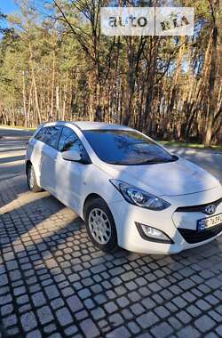 Универсал Hyundai i30 2013 в Львове