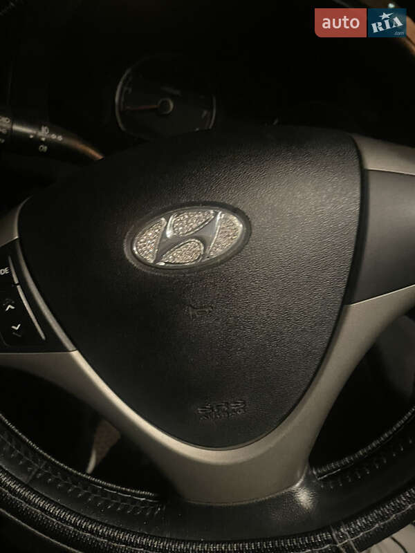 Хэтчбек Hyundai i30 2009 в Киеве