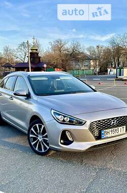 Универсал Hyundai i30 2019 в Одессе