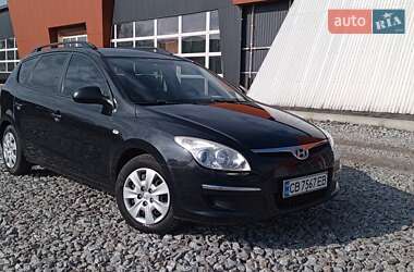 Универсал Hyundai i30 2009 в Чернигове