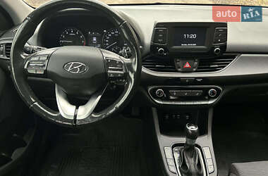 Хэтчбек Hyundai i30 2018 в 