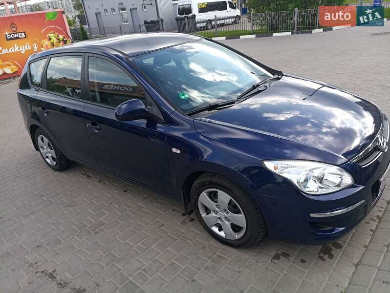Универсал Hyundai i30 2008 в Виннице