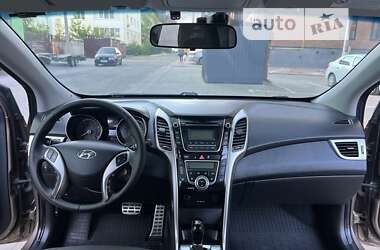 Хэтчбек Hyundai i30 2012 в Киеве