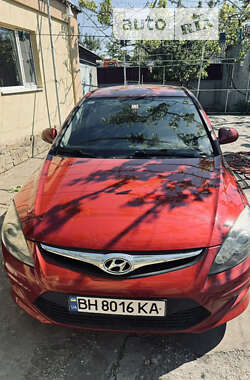 Хэтчбек Hyundai i30 2011 в Одессе