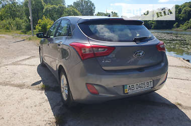 Хэтчбек Hyundai i30 2012 в Виннице