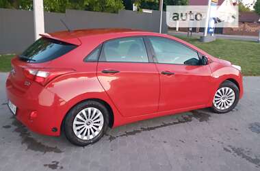 Хетчбек Hyundai i30 2014 в Демидівці