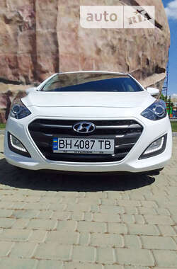 Универсал Hyundai i30 2015 в Одессе