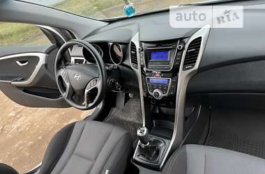 Универсал Hyundai i30 2013 в Калуше