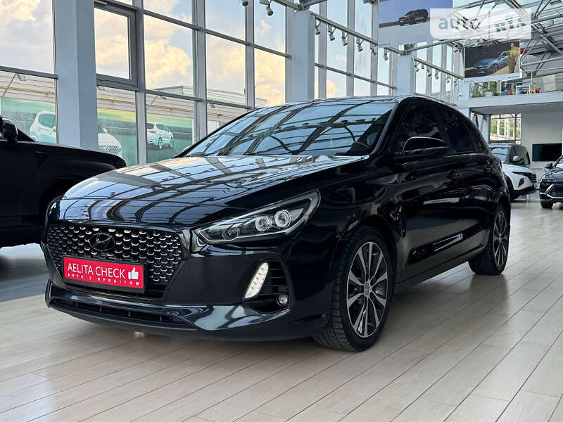 Хэтчбек Hyundai i30 2019 в Днепре