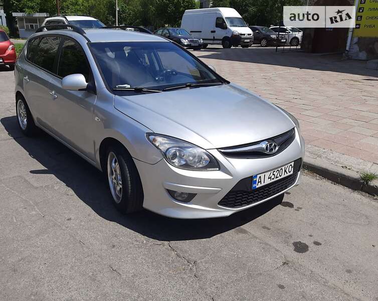 Універсал Hyundai i30 2012 в Білій Церкві