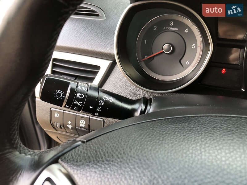 Хетчбек Hyundai i30 2012 в Вінниці