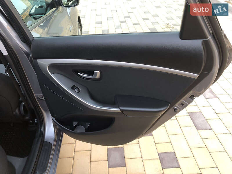 Хетчбек Hyundai i30 2012 в Вінниці