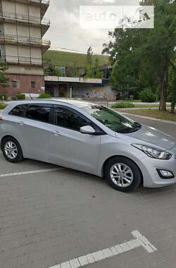 Універсал Hyundai i30 2013 в Одесі