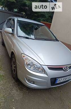 Хэтчбек Hyundai i30 2008 в Тячеве