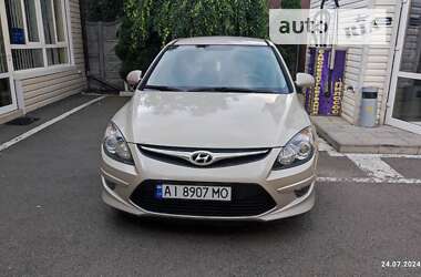 Хетчбек Hyundai i30 2010 в Києві