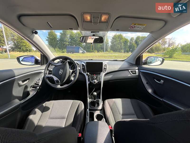 Хэтчбек Hyundai i30 2014 в Киеве
