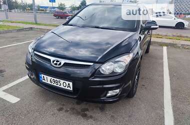 Хэтчбек Hyundai i30 2009 в Киеве