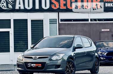 Хэтчбек Hyundai i30 2009 в Харькове