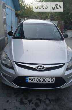 Универсал Hyundai i30 2011 в Тернополе