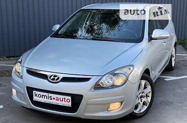 Хэтчбек Hyundai i30 2009 в Виннице