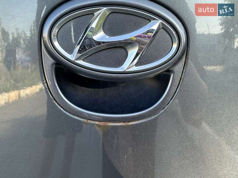 Хэтчбек Hyundai i30 2009 в Буче
