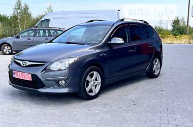 Универсал Hyundai i30 2011 в Ковеле