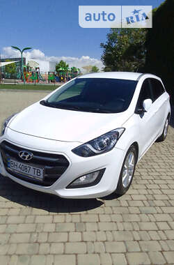 Универсал Hyundai i30 2015 в Одессе