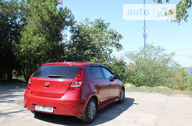 Хэтчбек Hyundai i30 2011 в Николаеве