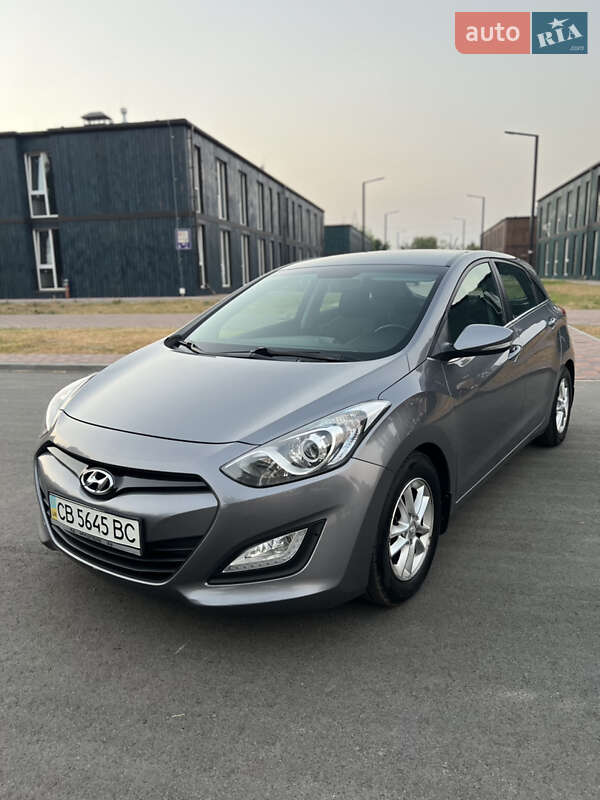 Hyundai i30 2013