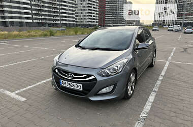 Хэтчбек Hyundai i30 2012 в Киеве