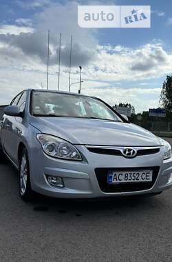 Хэтчбек Hyundai i30 2008 в Ковеле