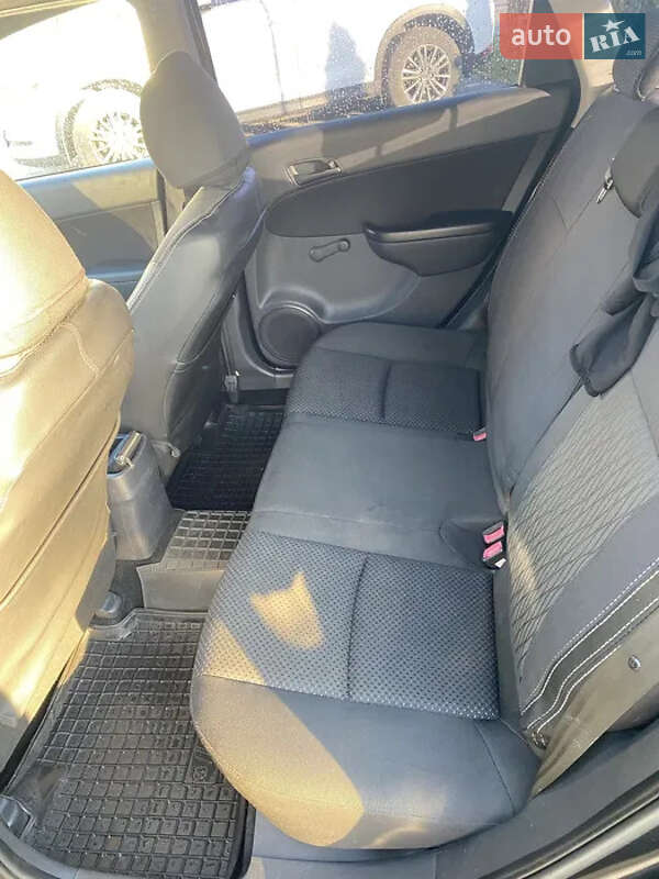 Универсал Hyundai i30 2010 в Ужгороде