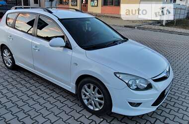 Універсал Hyundai i30 2011 в Теребовлі