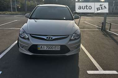 Хэтчбек Hyundai i30 2010 в Киеве